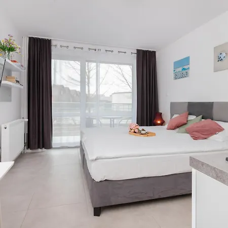 Unique With Balcony In Jastrzebia Gora By Renters * Ястшембя-Гура