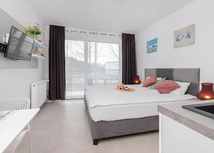 Unique With Balcony In Jastrzebia Gora By Renters * Ястшембя-Гура